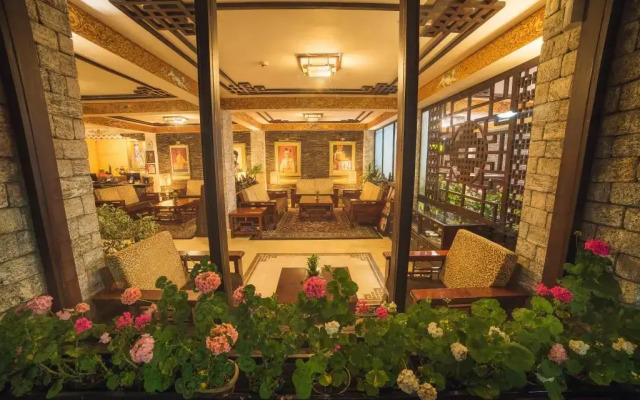 WelcomHeritage Denzong Regency