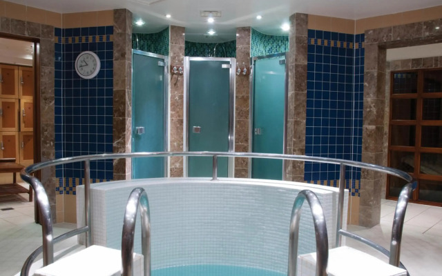 Champneys Forest Mere