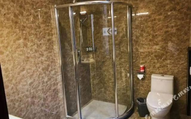 Saina Island Hot Spring Hotel