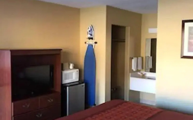 Palace Motel
