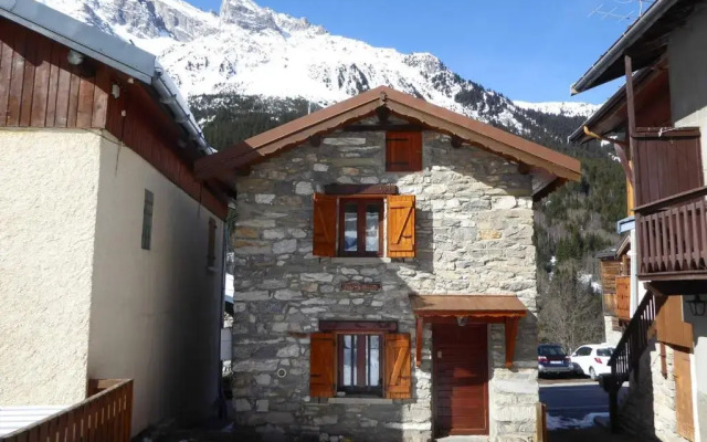 Chalet Pralognan-la-Vanoise, 3 pièces, 6 personnes - FR-1-464-16
