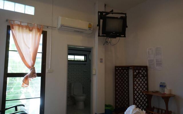 Sukhothai Hostel