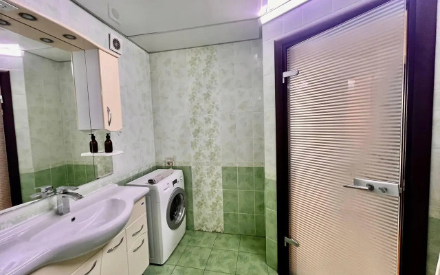 Риконе на улице Максима Горького