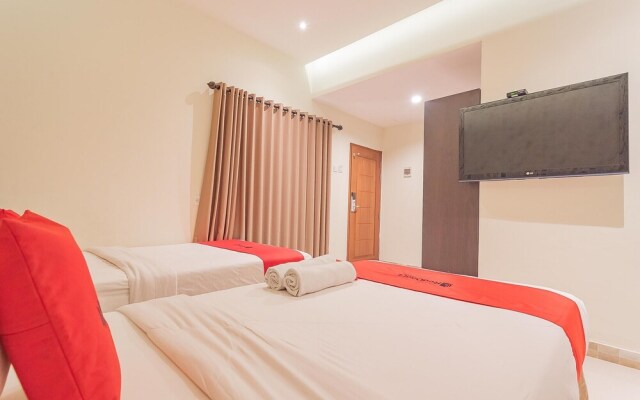 UNO Guesthouse by RedDoorz