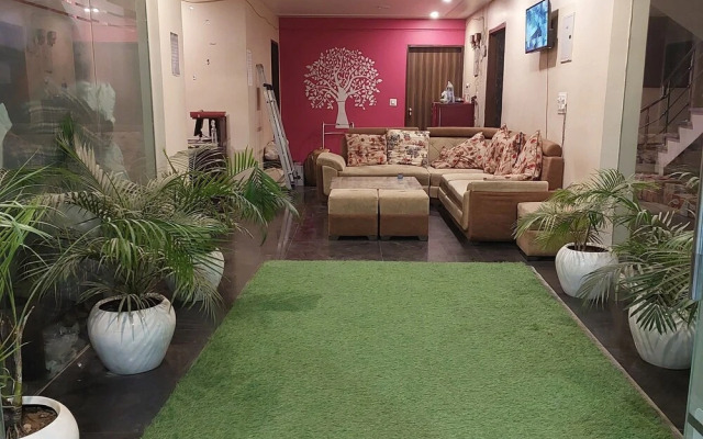The Lodgers Two BHK serviced Apartment