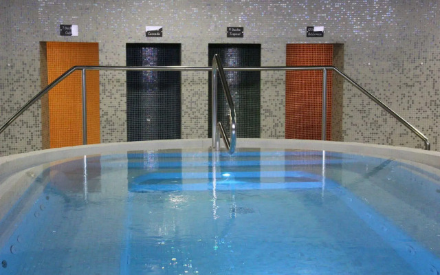 Apartahotel & Spa Jacetania