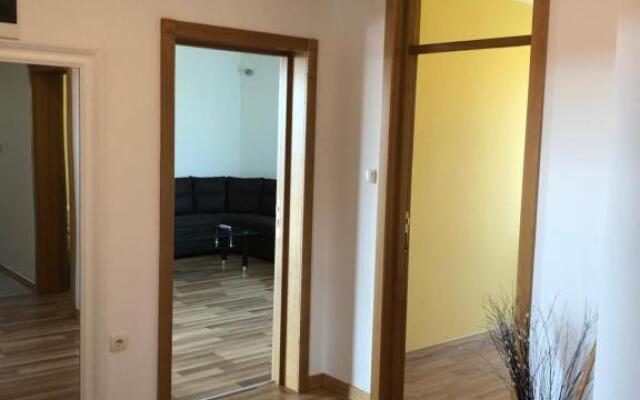MK Apartment