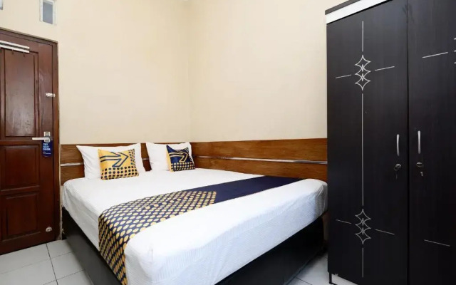 SPOT ON 2209 Solo Point Guest House Syariah