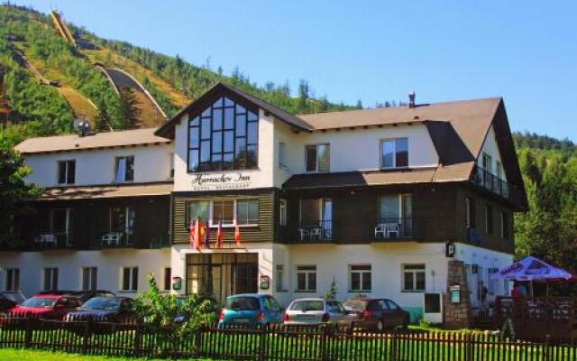 Hotel Harrachov Inn