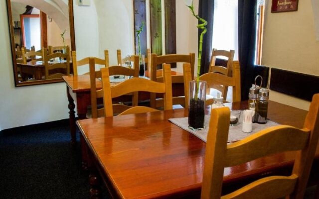 Hotel a Restaurace U Hrnčíře
