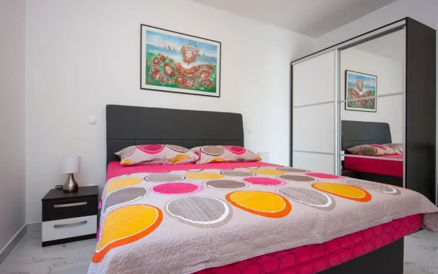 Amazing Apartment in Rogoznica With 2 Bedrooms and Wifi