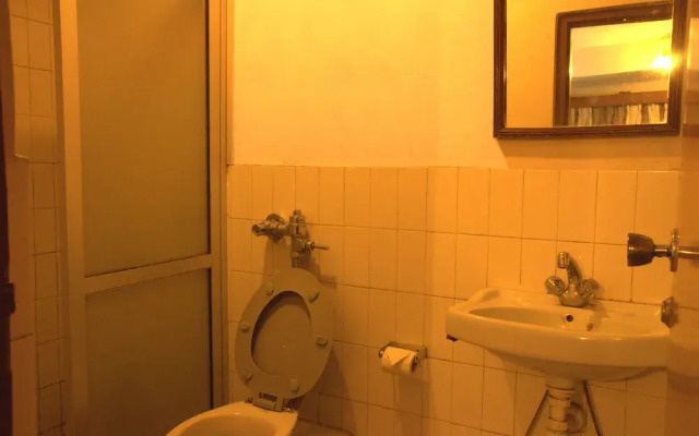 OYO 120 Hotel Tayoma