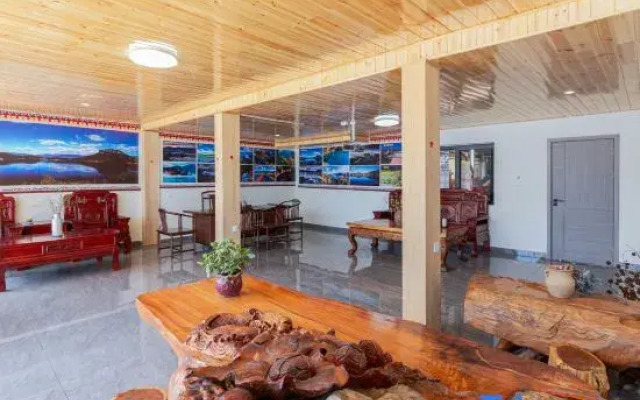 Yiwan Huqi Homestay in Lugu Lake