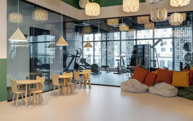 Modern Apartment by Renters