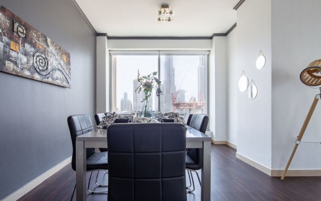 Deluxe 2B apartment close to Burj Khalifa