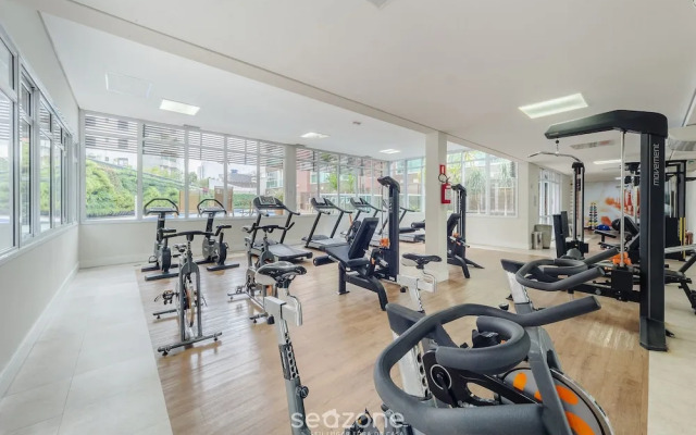 Apt With Balcony 750m From Batman Alley Pdm0208