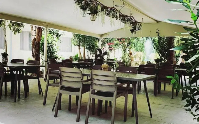 Tasiana Hotel Apartments Complex