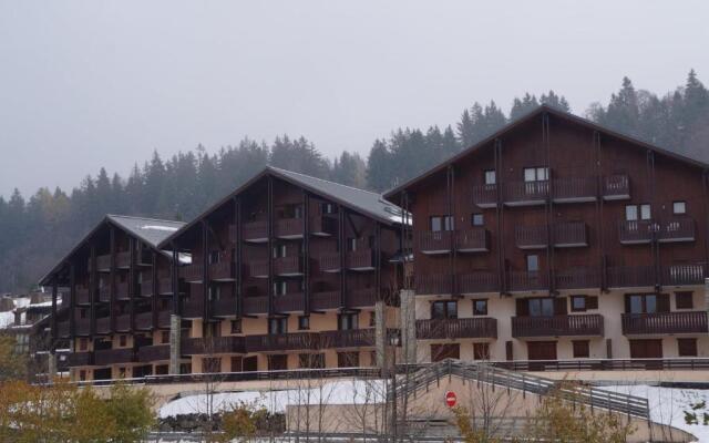 SB106 - 2 Pièces 5/6 Pers centre des Carroz