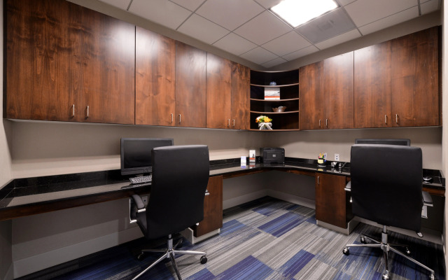 Holiday Inn Express & Suites Loma Linda- San Bernardino S by IHG