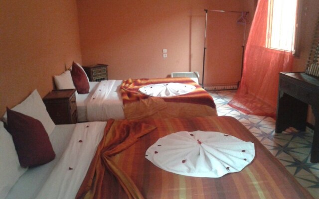 Riad Si Amarra