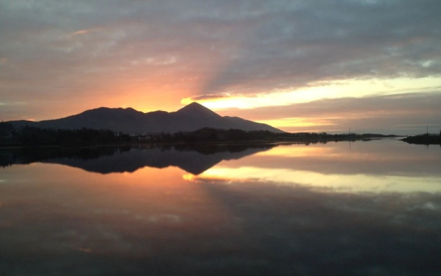 Hazelbrook Self Catering - Maximum 6 Persons
