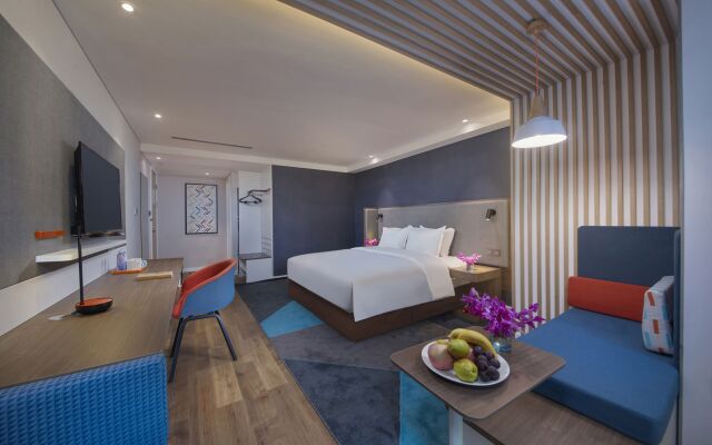 Holiday Inn Express Shanghai Jinshan by IHG