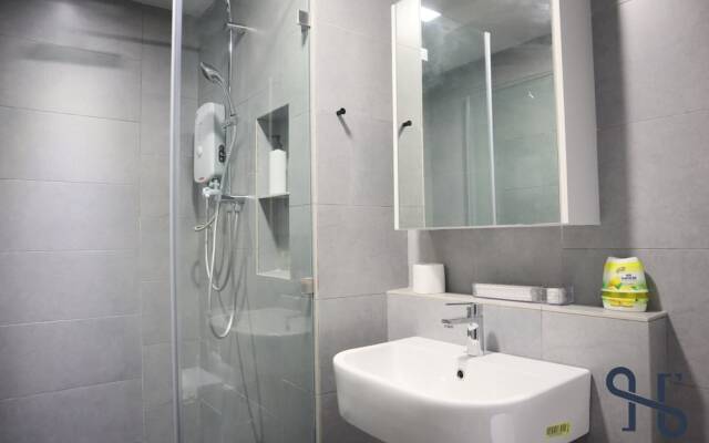 Homesuite' Home at Jesselton Quay