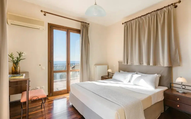 Ilios Kefalonia With 3 Bedrooms and 3 Bathrooms