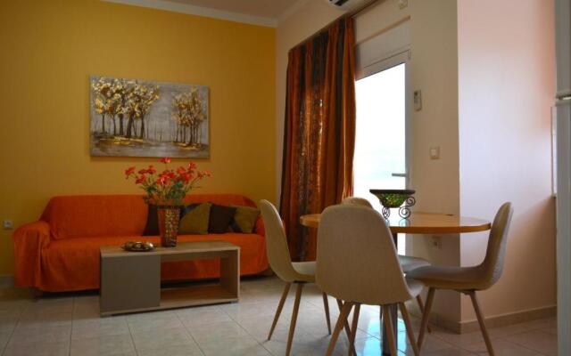 Roula's Apartment 1