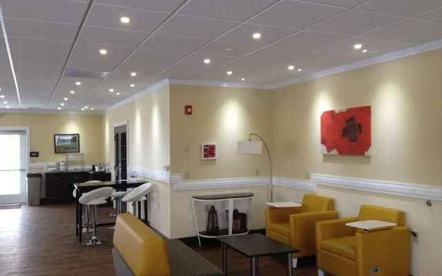 Mainstay Suites Barnesville - Frackville