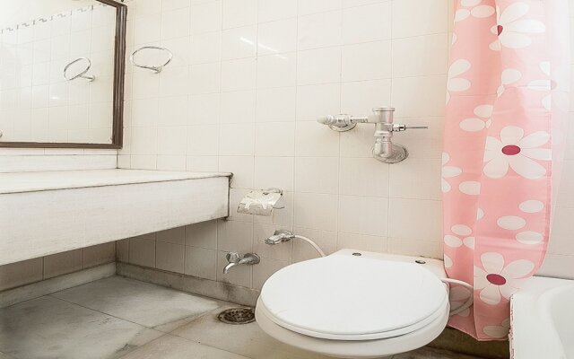 OYO 14245 Amitabh Guest house