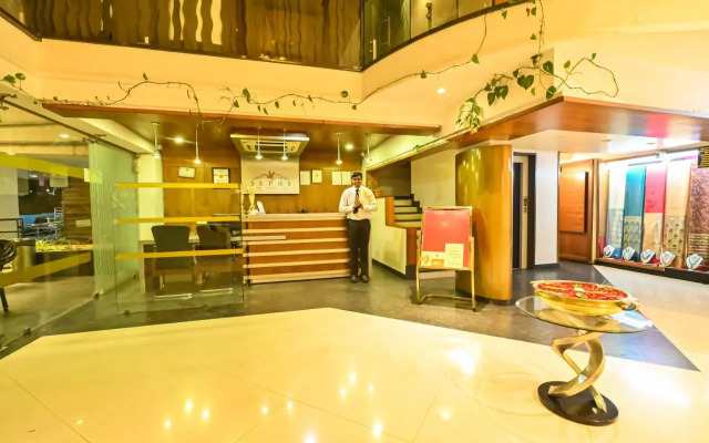 OYO 1711 Hotel Sepoy Grande