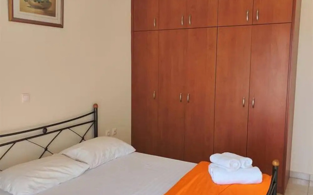 Monolithos Village Apartments