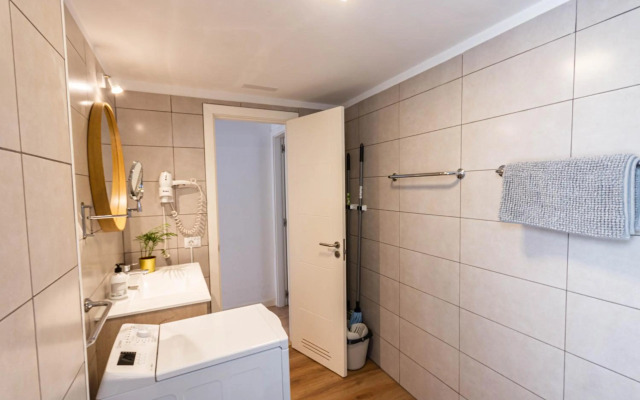 Canaima - Only Adults