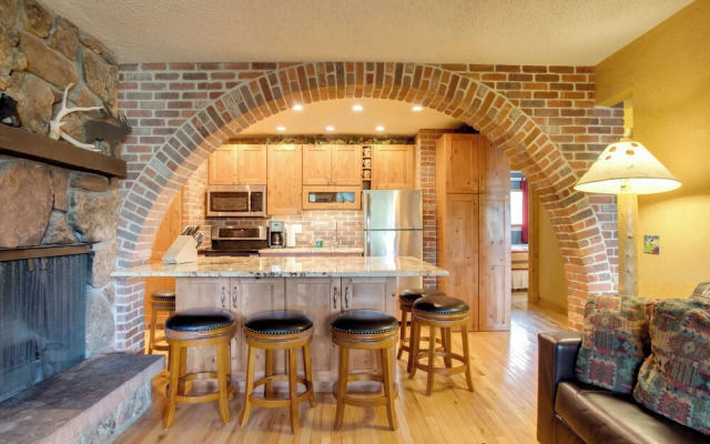 Riverside Condo in Downtown Winter Park!