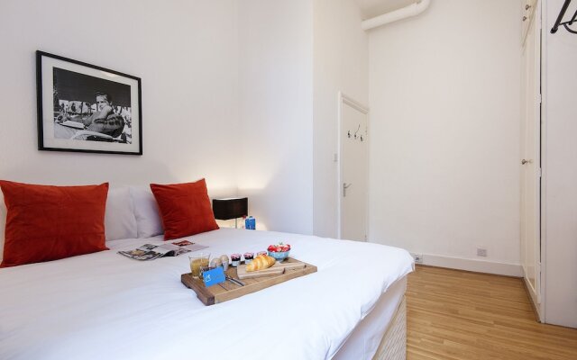 The Earl's Court Townhouse II - KM2