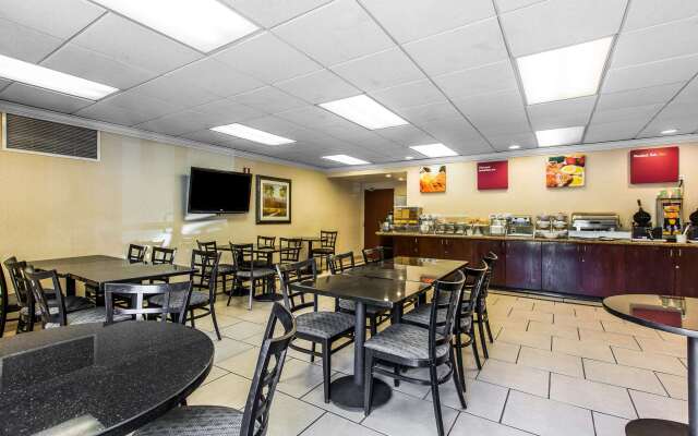 Comfort Suites Near Six Flags Magic Mountain