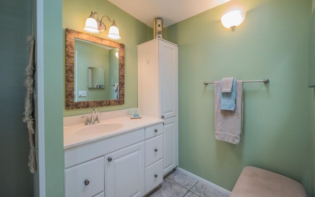 Granada Court 1244 by White Pelican VR