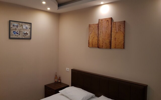Prime Hotel & Hostel