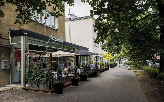 ShortStayPoland Francuska B161