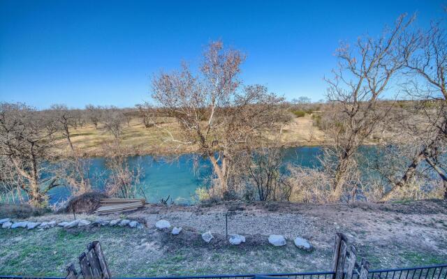 Seele Street River Retreat SS B11