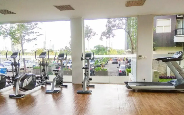 Spacious And Elegant 1Br At Apartment Silkwood Residence