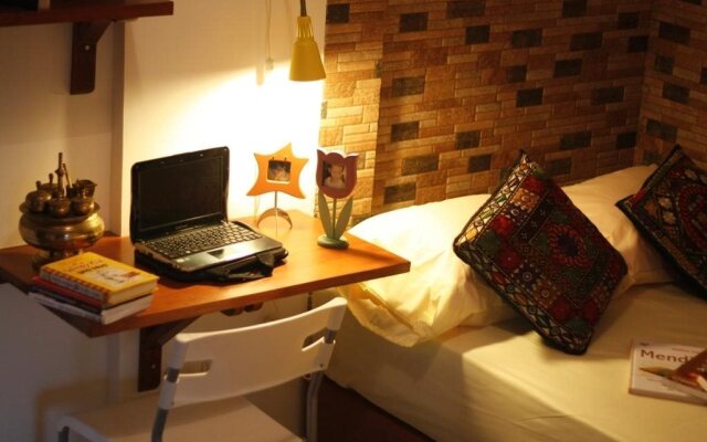 Oasis Studio Hotel Dua Male Only Hotel