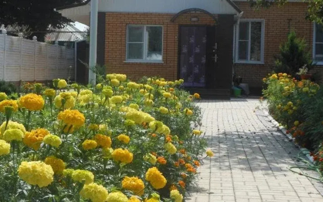 Gostinyy dvor «Leon»