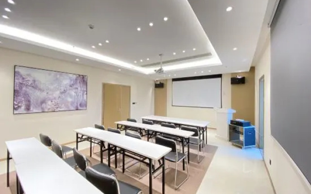 City Comfort Inn Hotel (Jingshan Xinshi Avenue)