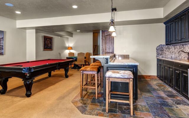 Stillwater Shores 1273 5 Bedroom Townhouse by RedAwning