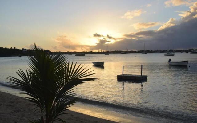 Ocean Drive Studio - Opposite the Beach