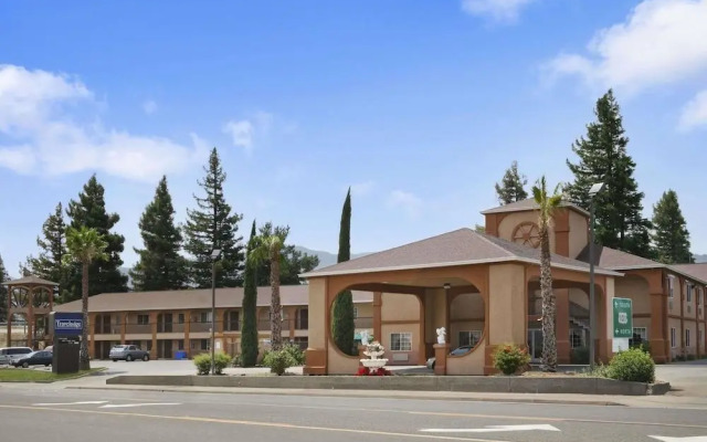 Surestay Hotel By Best Western Ukiah