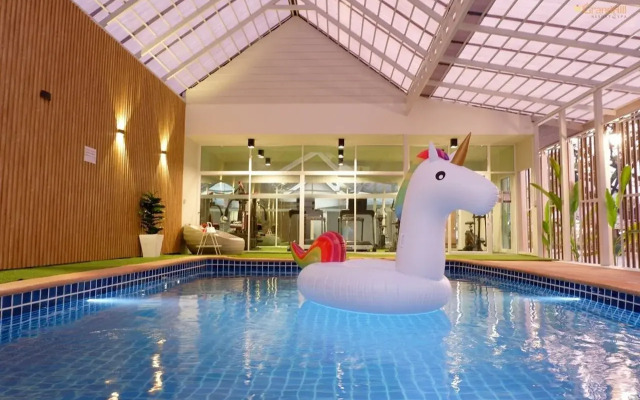 Grand Hill Resort and Spa