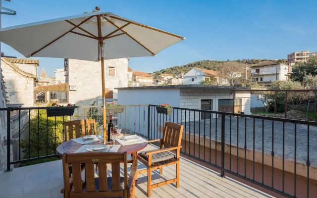 Apartments Zlatin Dvor